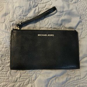 Michael Kors wristlet